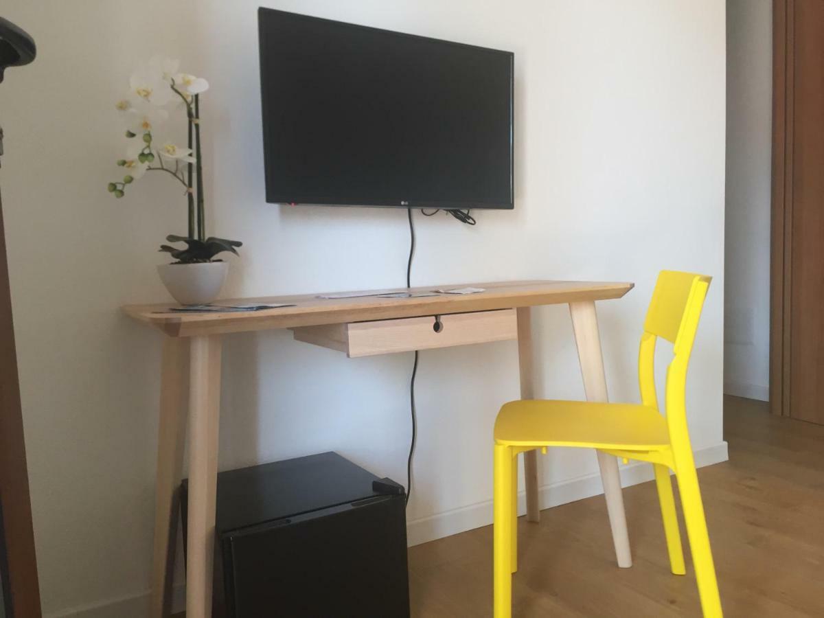 ホテルCasa Frencis オルビア エクステリア 写真