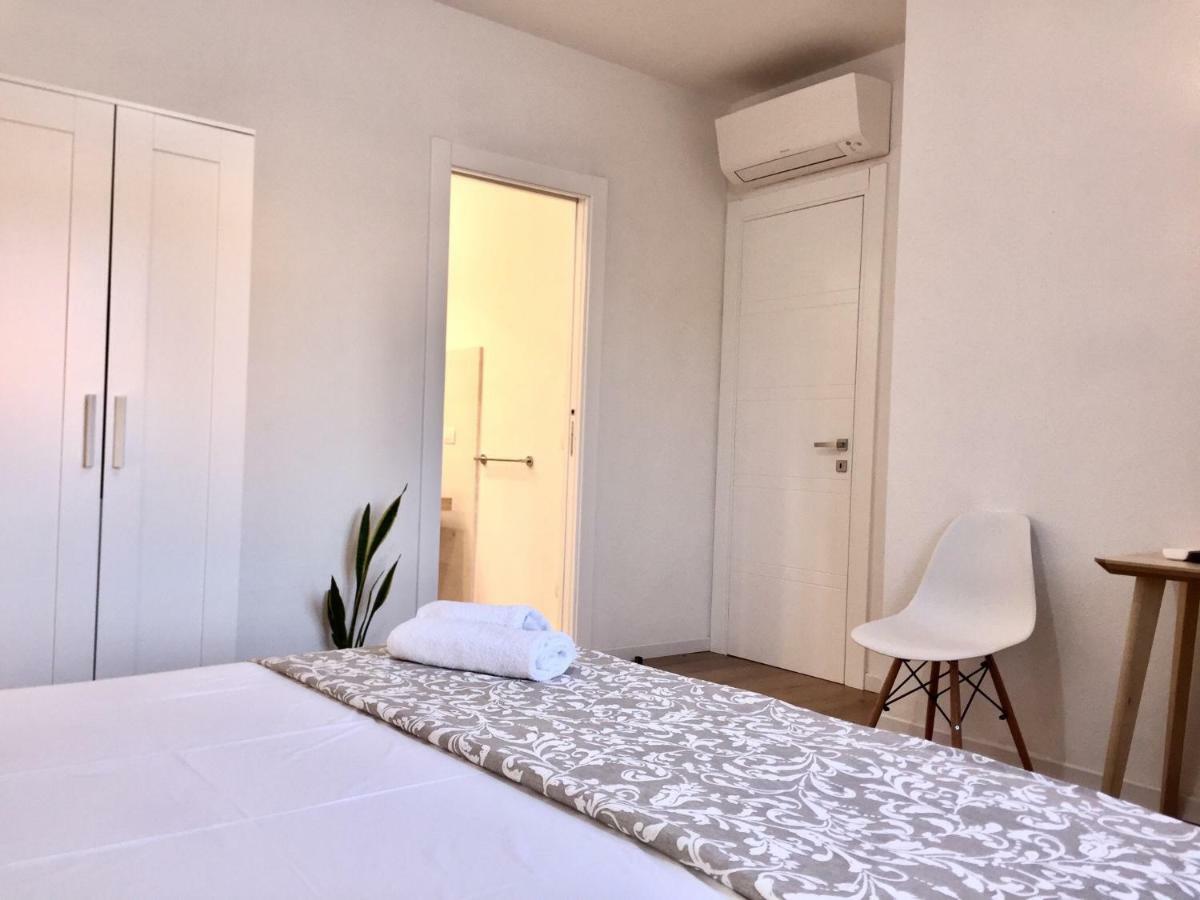 ホテルCasa Frencis オルビア エクステリア 写真